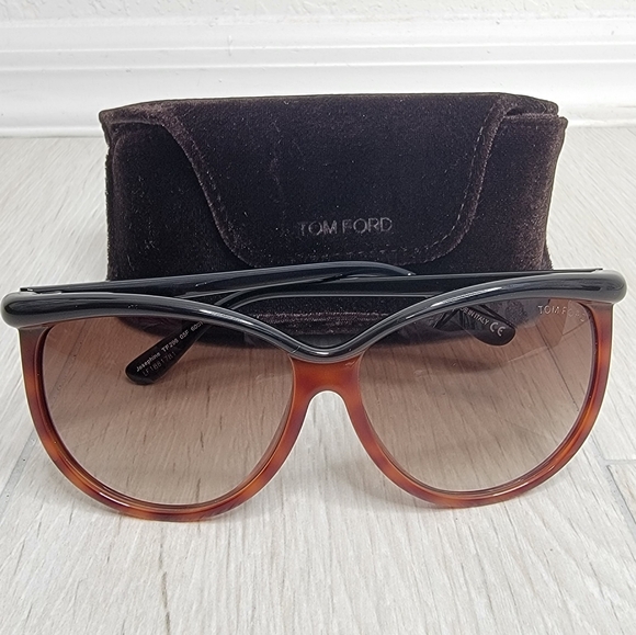 Tom Ford Accessories - TOM FORD Josephine Black Brown Sunglasses TF296.